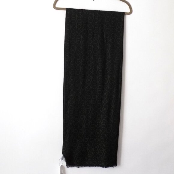 Calvin Klein CK Logo Pashmina Scarf Emerald Green Reversible - Picture 2 of 7